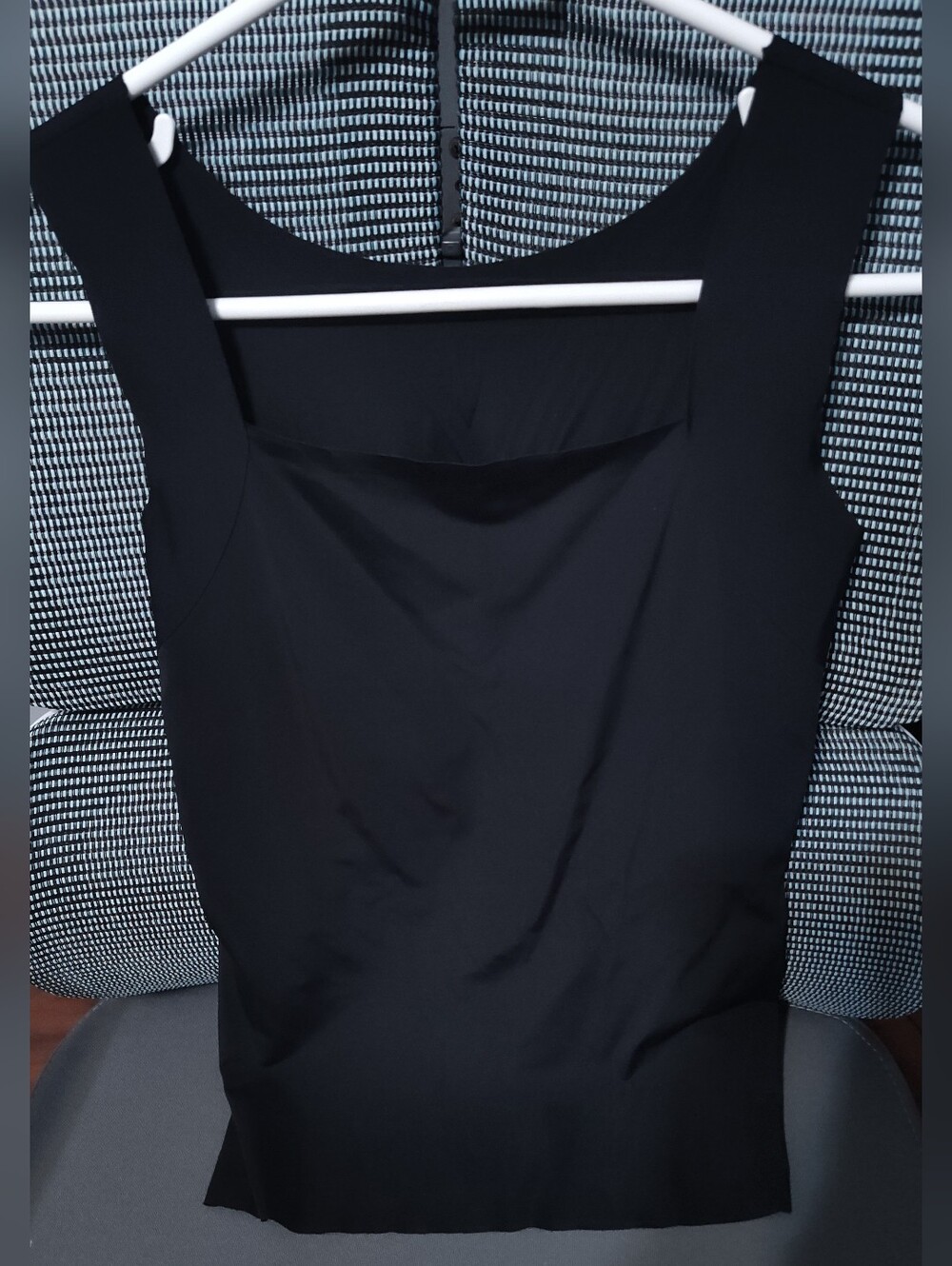 Nwt, Classic Black Sleeveless Women’s Tank Top Soft Size S/M
